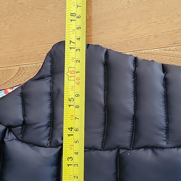 Lilly Pulitzer Navy Blue Down Feather Puffer Vest Small Floral Lining - Picture 9 of 10